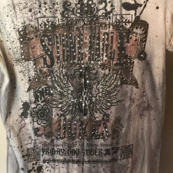 T-Shirt - Picture 5 of 5